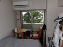 ナチュラルなのにピリッと引き締まったキッチン